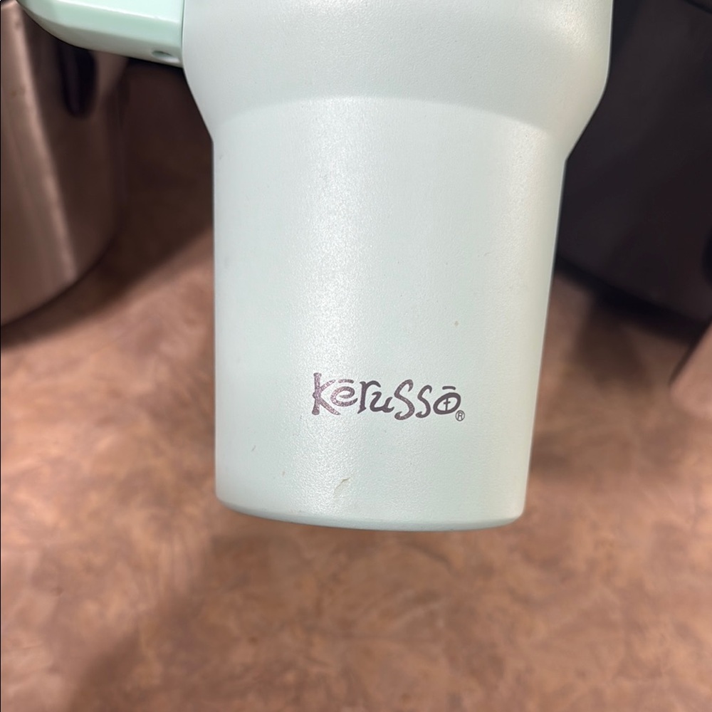 Russ Green Mug Insulated Matte Finish - Picture 4 of 8